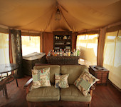 Ronjo Camp Mess-tent interieur - Seronera Serengeti Tanzania