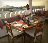 Swahili House, dakterras ontbijt met uitzicht over Stone Town, Zanzibar Stone Town  Tanzania