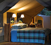 Kitich Camp interieur tent gelegen ten noorden van Namunyak Ranch in het Samburu district op het Wilderness in Kenia