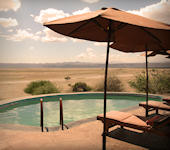 Rift Valley Lodge lounge, Lake Manyara nationaal park Tanzania