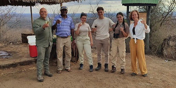 Kenia | Familie reizen | Prive safari reizen |  Poachers lookout - Tsavo West  - juli 2022 | OnsKenia