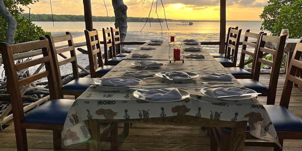 Kenia | Familie reizen | Prive safari reizen | Safari en Strand |  Gecko resort sundowner  - juli 2023 | OnsKenia