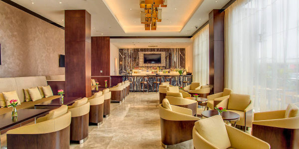 Crowne Plaza Nairobi aroma koffiebar en lounge, Nairobi in Kenia