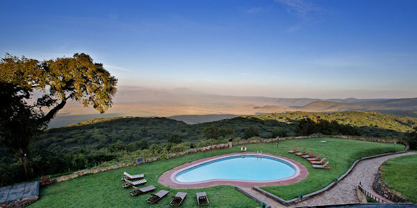 Ngorongoro Sopa Lodge  accommodatie zwembad, Ngorongoro Krater in Tanzania
